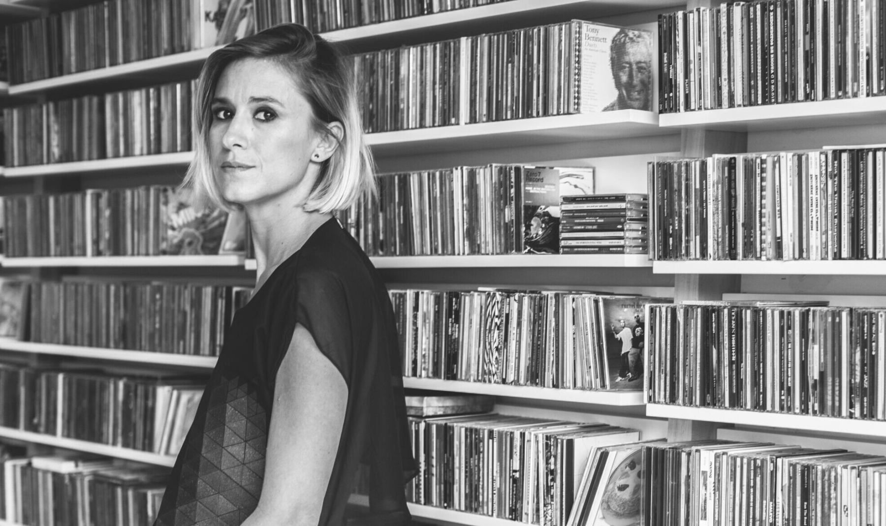 SRZ, RESIDENT DJ EN KCRW
